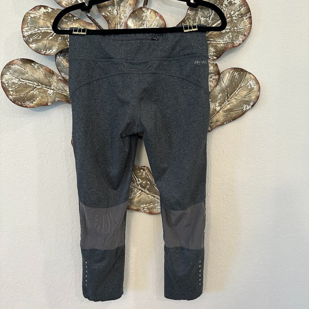 Nike Dri-FIT Running Capri Leggings Gray Size M - Picture 3 of 5